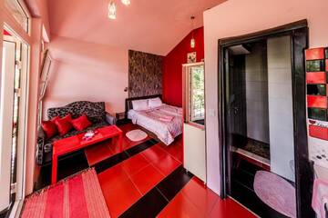 Фото номера Полулюкс с террасой Лоджи VIP Red Love house for 2 г. Shilagalyay 5